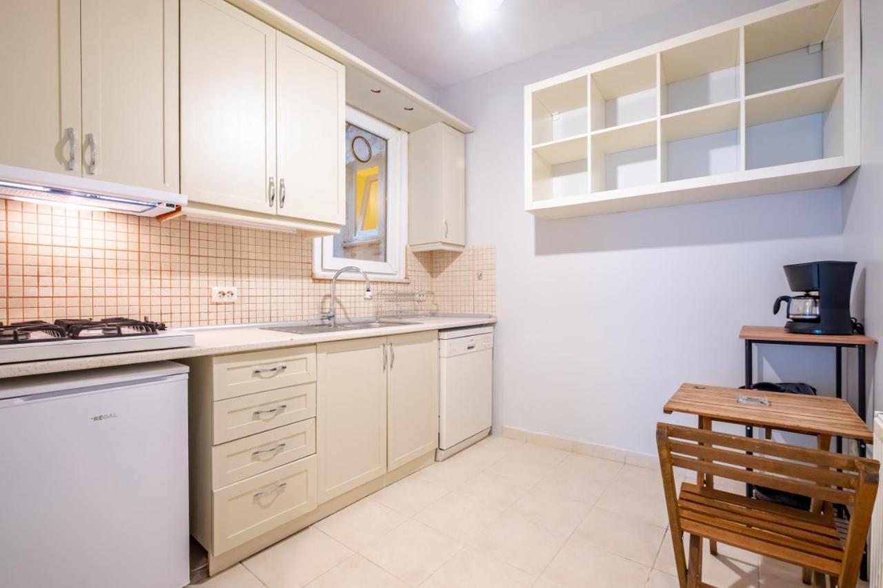 Fully Equipped Cozy Home In Kadikoy Estambul Exterior foto